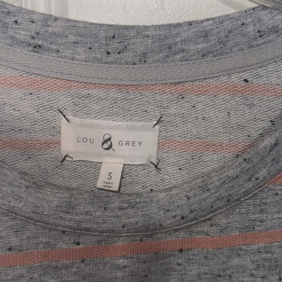 Gray and Peach Top by Lou & Grey Size Small - Picture 2 of 7